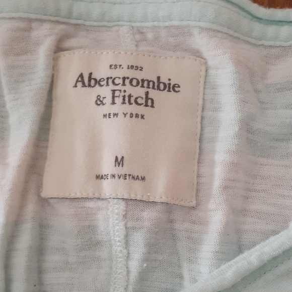 T-shirt - Picture 2 of 2